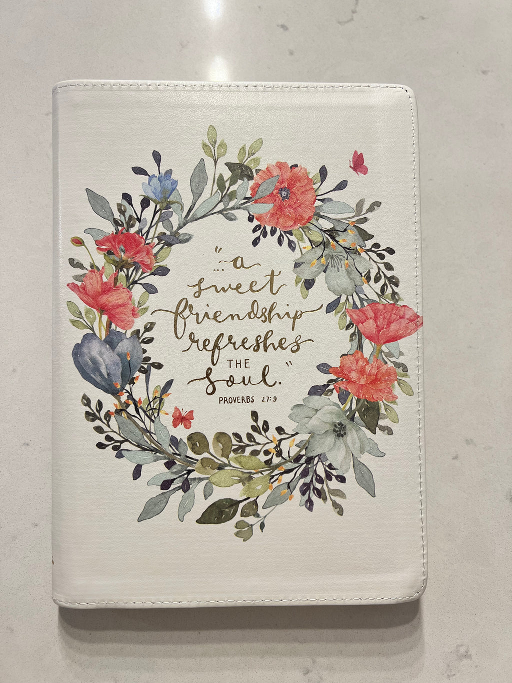 Libreta Cuero Blanco con Cremallera “Proverbs 27:9”
