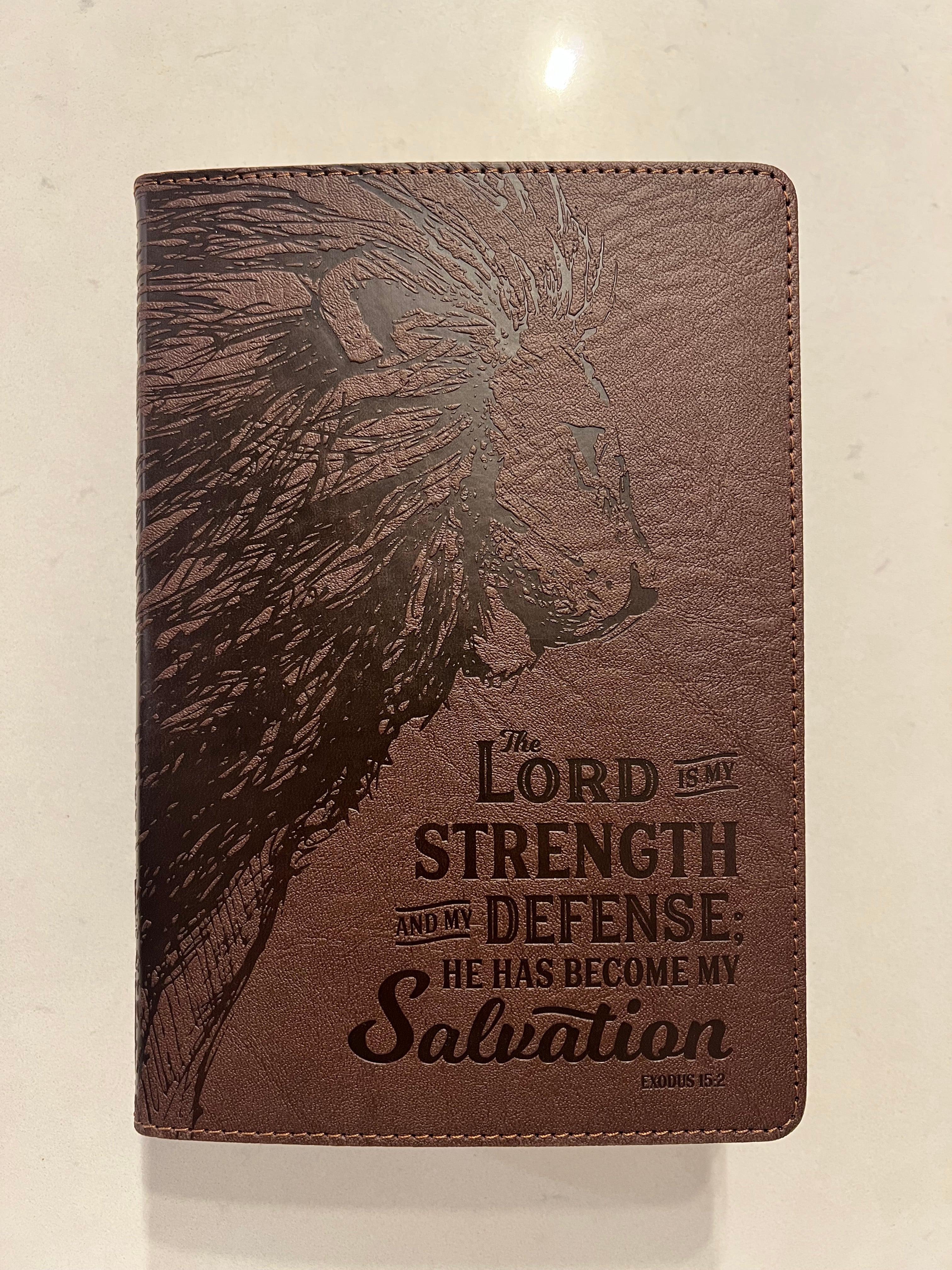 Libreta Cuero Café “Exodus 15:12”