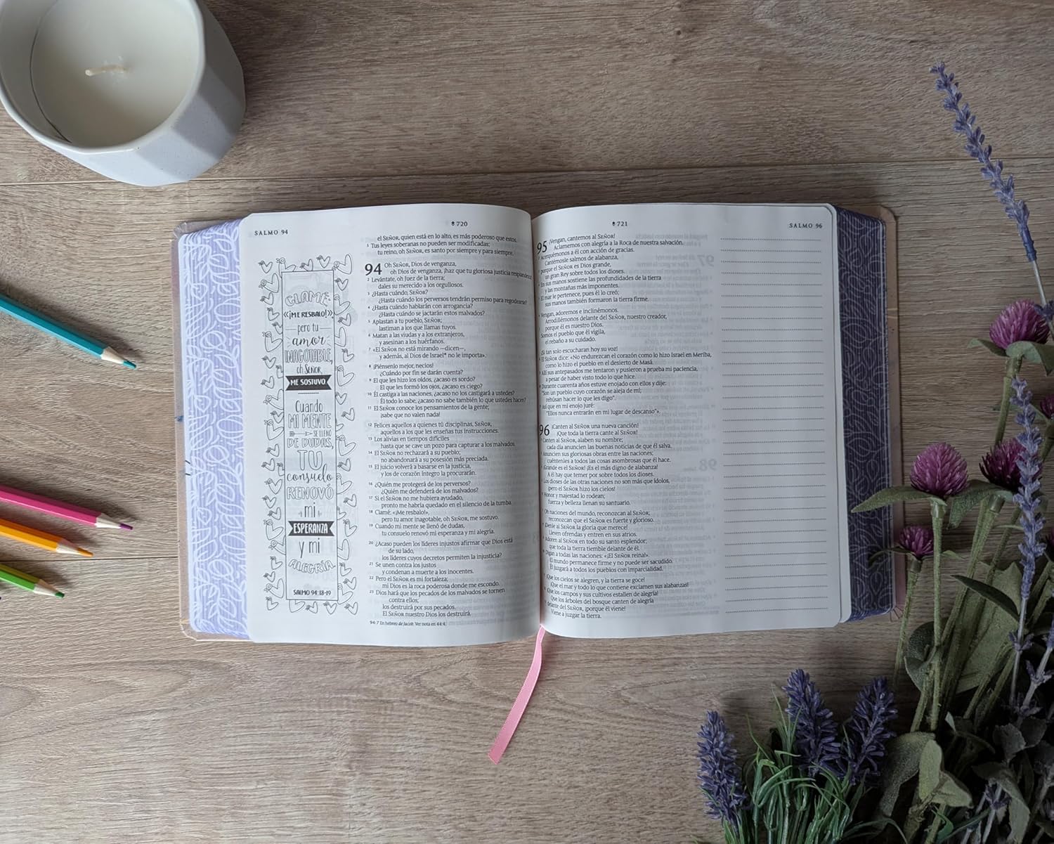 Biblia Inspira (NTV) con Filament, SentiPiel™ Acuarela Rosa