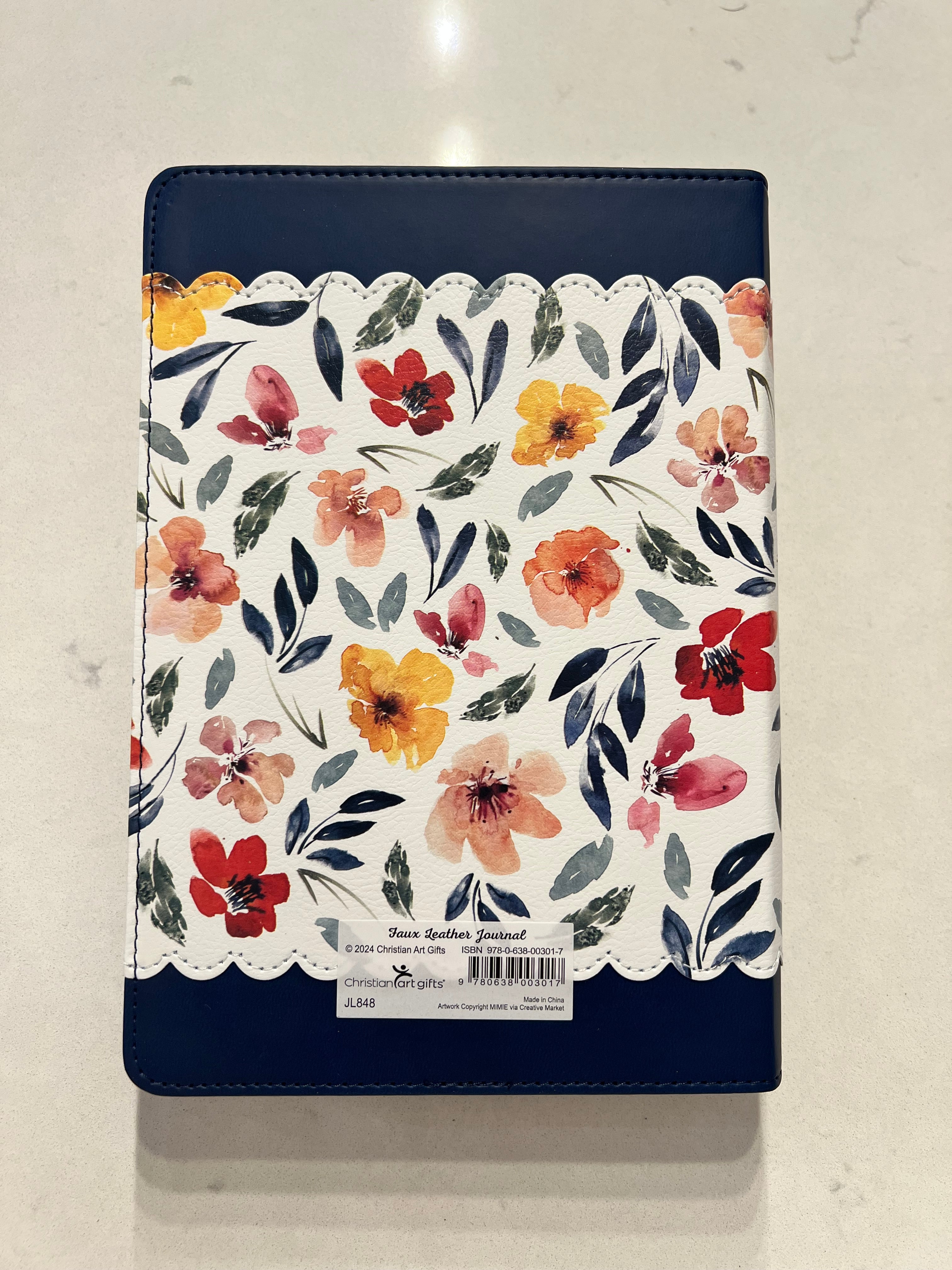 Libreta Cuero Floral “1 Thess 5:16-18”