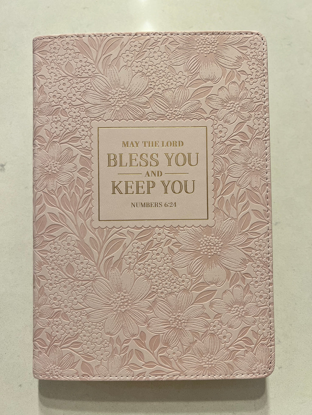 Libreta Cuero Rosa Pastel “Numbers 6:24”