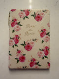 Libreta de Cuero Beige Floral "Grow in Grace" con Bolígrafo